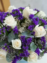blue-white-box-arrengement-flowers-in-tekirova-2.webp