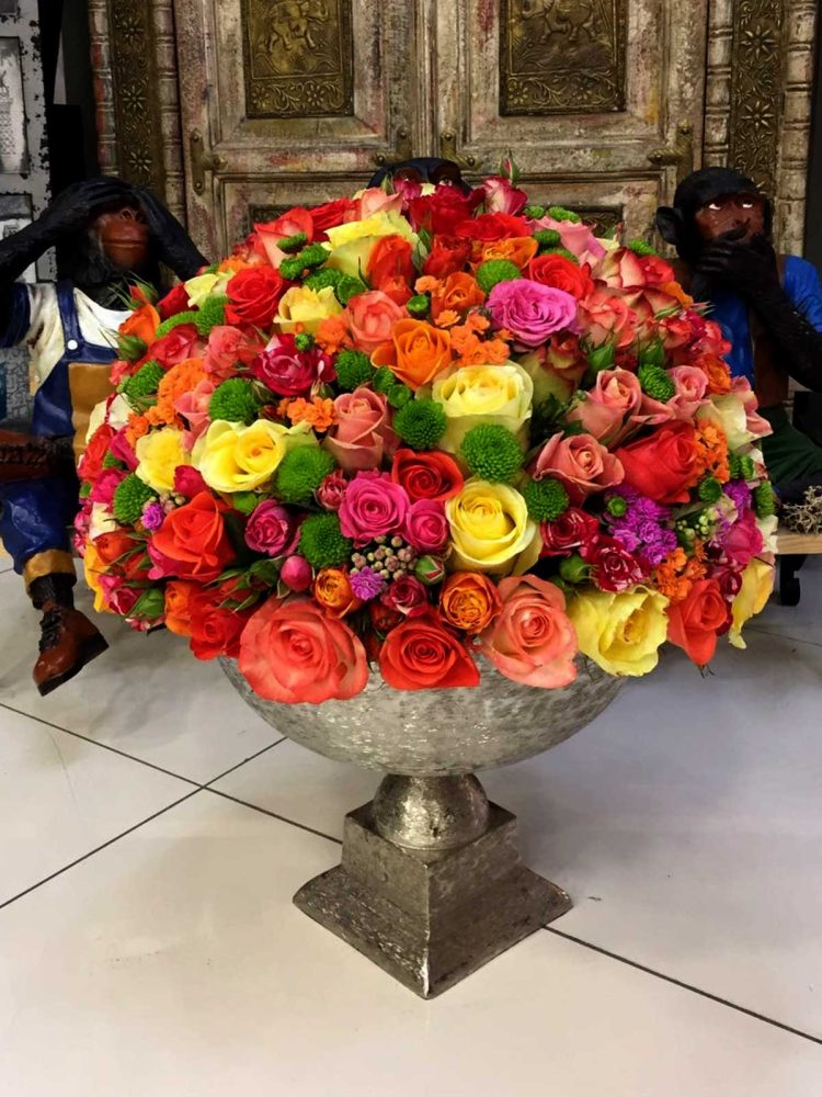Colorfull Roses Long Arrangement
