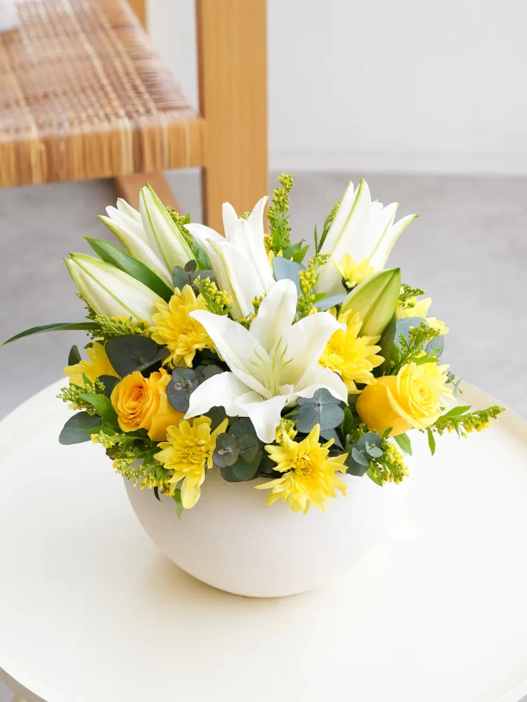 Yellow Mix Arrangement